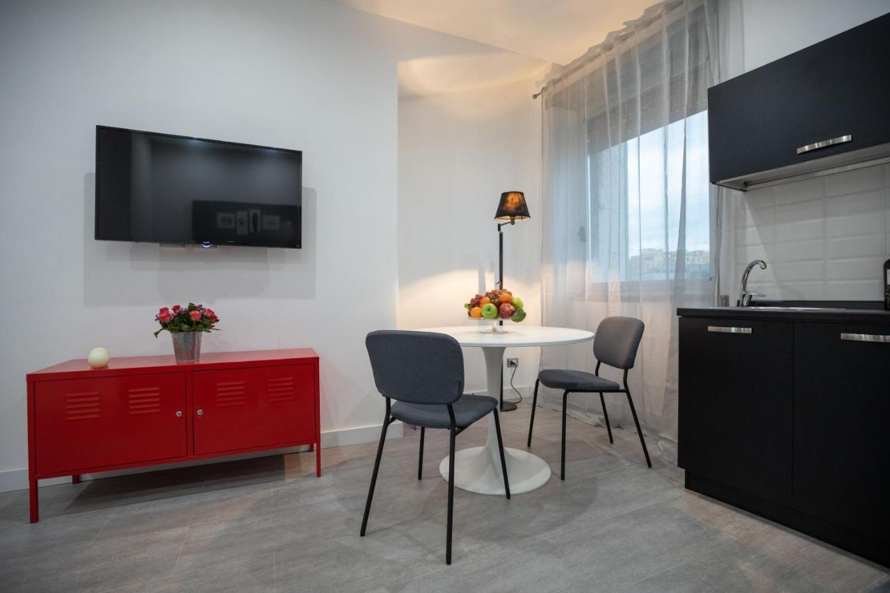 Napolidays Toledo Apartment By Dimorra מראה חיצוני תמונה