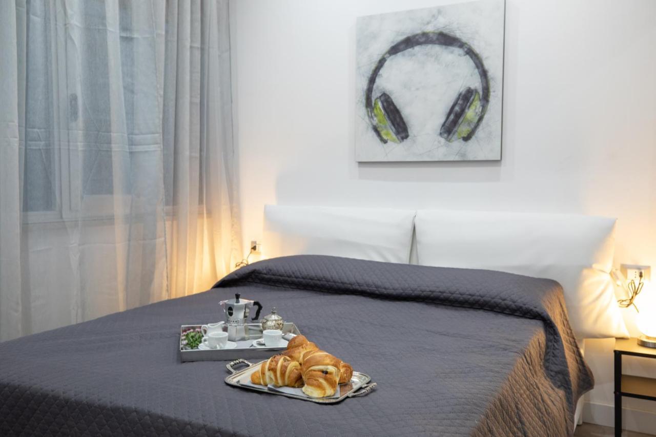 Napolidays Toledo Apartment By Dimorra מראה חיצוני תמונה
