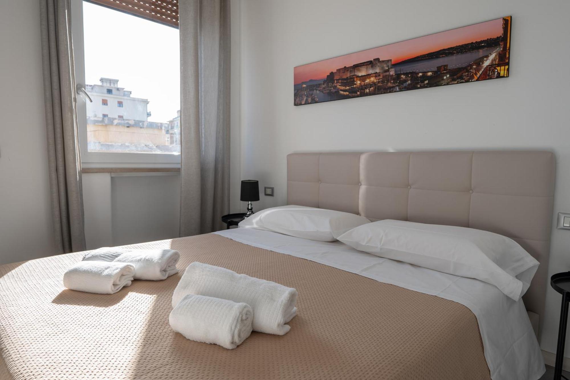 Napolidays Toledo Apartment By Dimorra מראה חיצוני תמונה