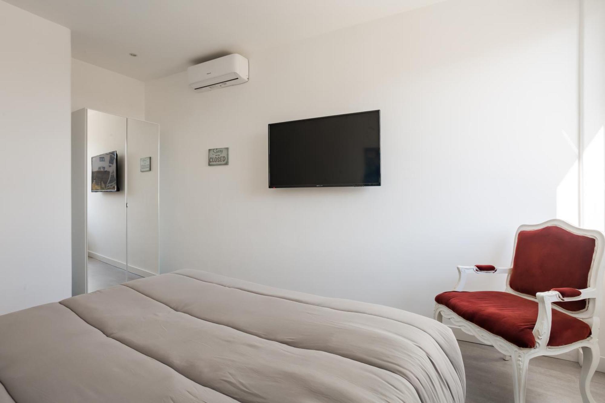 Napolidays Toledo Apartment By Dimorra מראה חיצוני תמונה